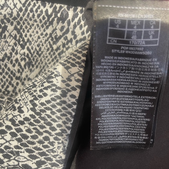 Guess Snake Printed A-Line Skirt
Style #W43D88W5QB0 - Picture 4 of 6